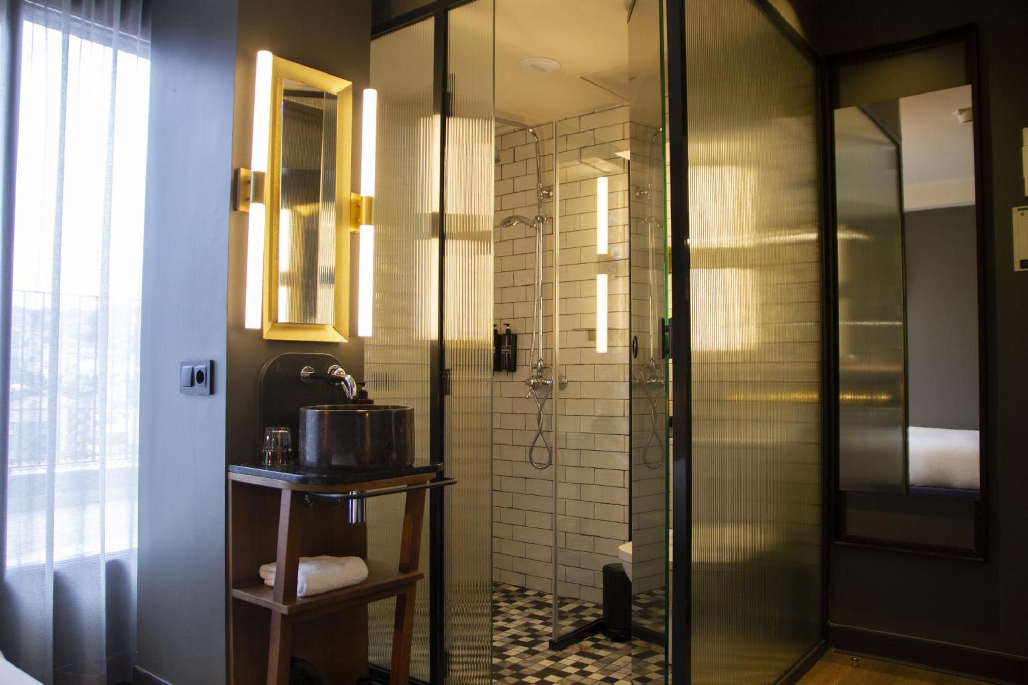 فندق Letoh Letoh سان سيباستيان المظهر الخارجي الصورة